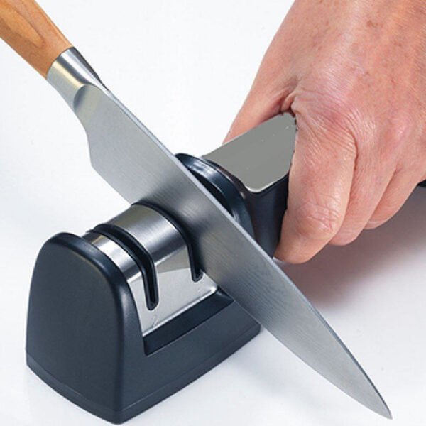 مسن سكاكين من 3 رؤوس يناسب جميع أنواع ومقاسات السكاكين