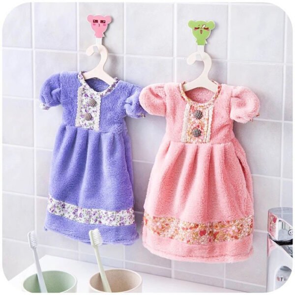 فوطة شكل فستان بالشماعة - مقاس 15*30 سم